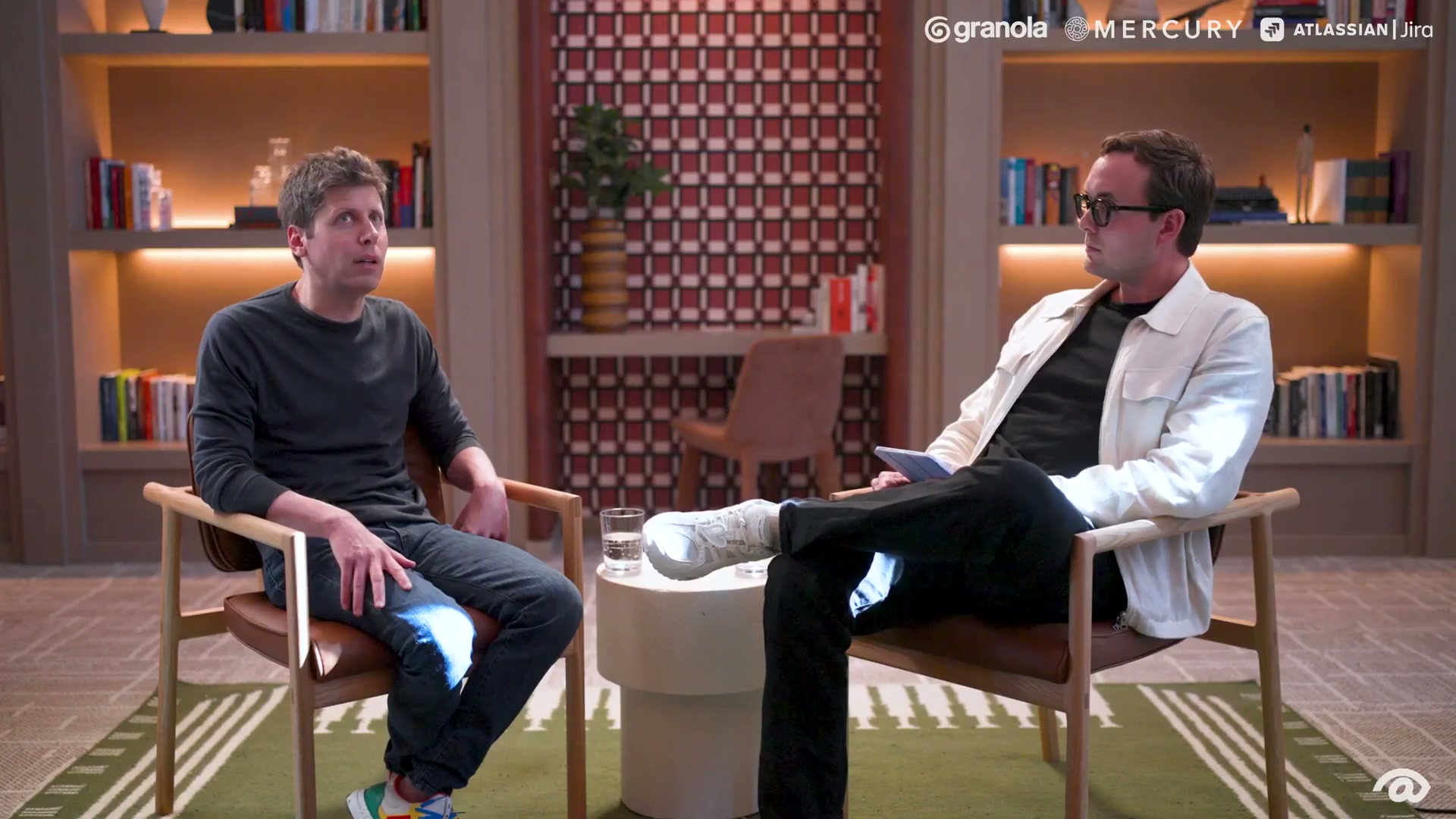 Sam Altman 在訪談節目 Sources 的錄影廠