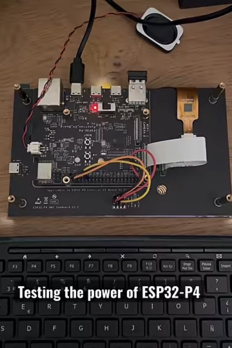 ESP32-P4-Function-EV-Board 接上 USB 鍵盤