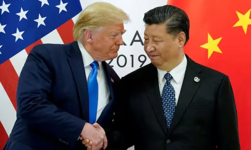 特朗普與習近平握手