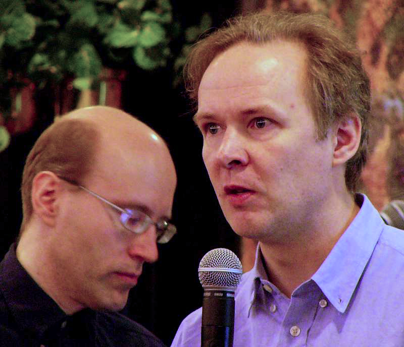 MySQL 創辦人 David Axmark 與 Michael "Monty" Widenius 2003 年出席會議